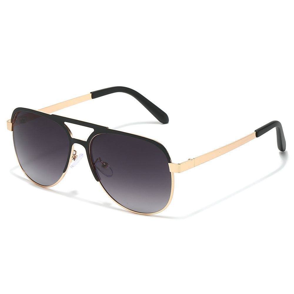Luxurious Metal Frame Aviator Sunglasses Stornfield
