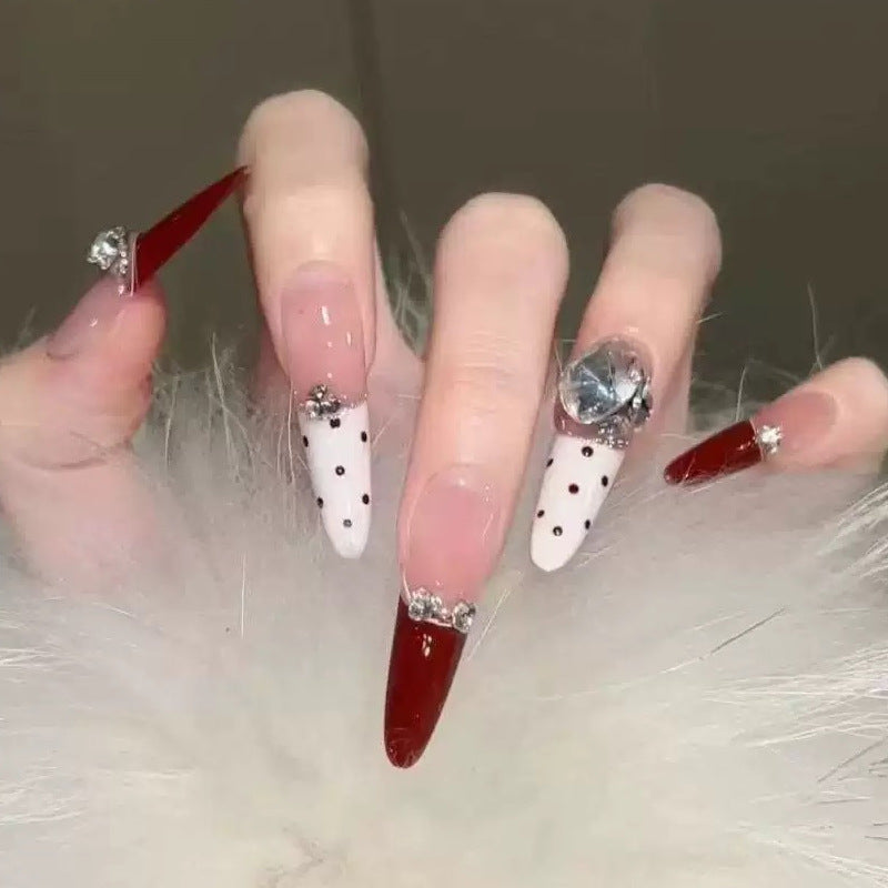 Glamorous artificial nail tips with 3D flower and crystal embellishments Stornfield