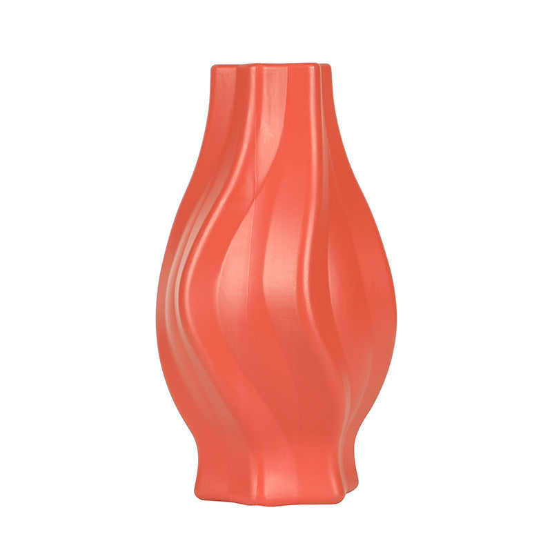 Elegant Curved Decorative Flower Vase Stornfeild