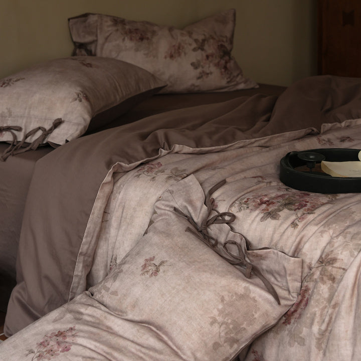 Floral Washed-Linen Feel Reversible Duvet Cover & Fitted Sheet Ensemble with Tie-Closure Pillow Shams