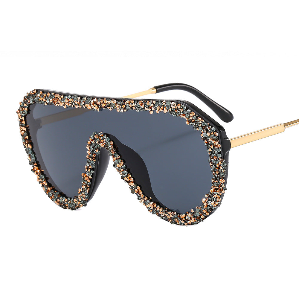 Women extravagant oversized sunglasses with glamour frame Stornfield