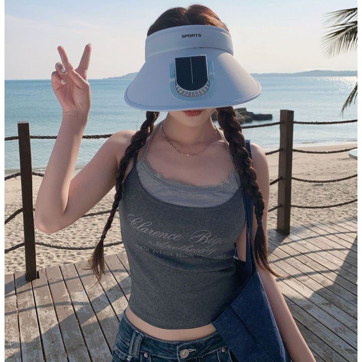 Adjustable sun visor for with integrated smartphone holder and UV protection Stornfield