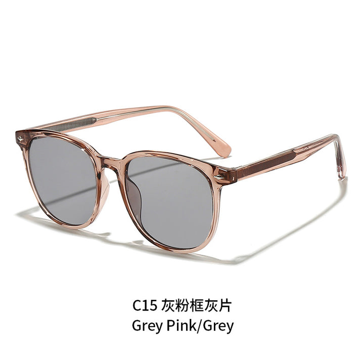Women's fashionable sunglasses in elegant shape design Stornfield