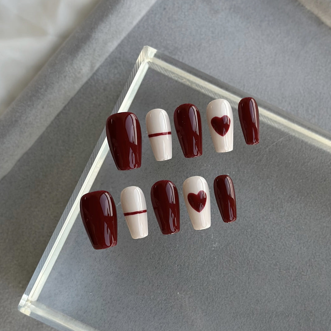 Artistic Heart Design Press-On Nail Set