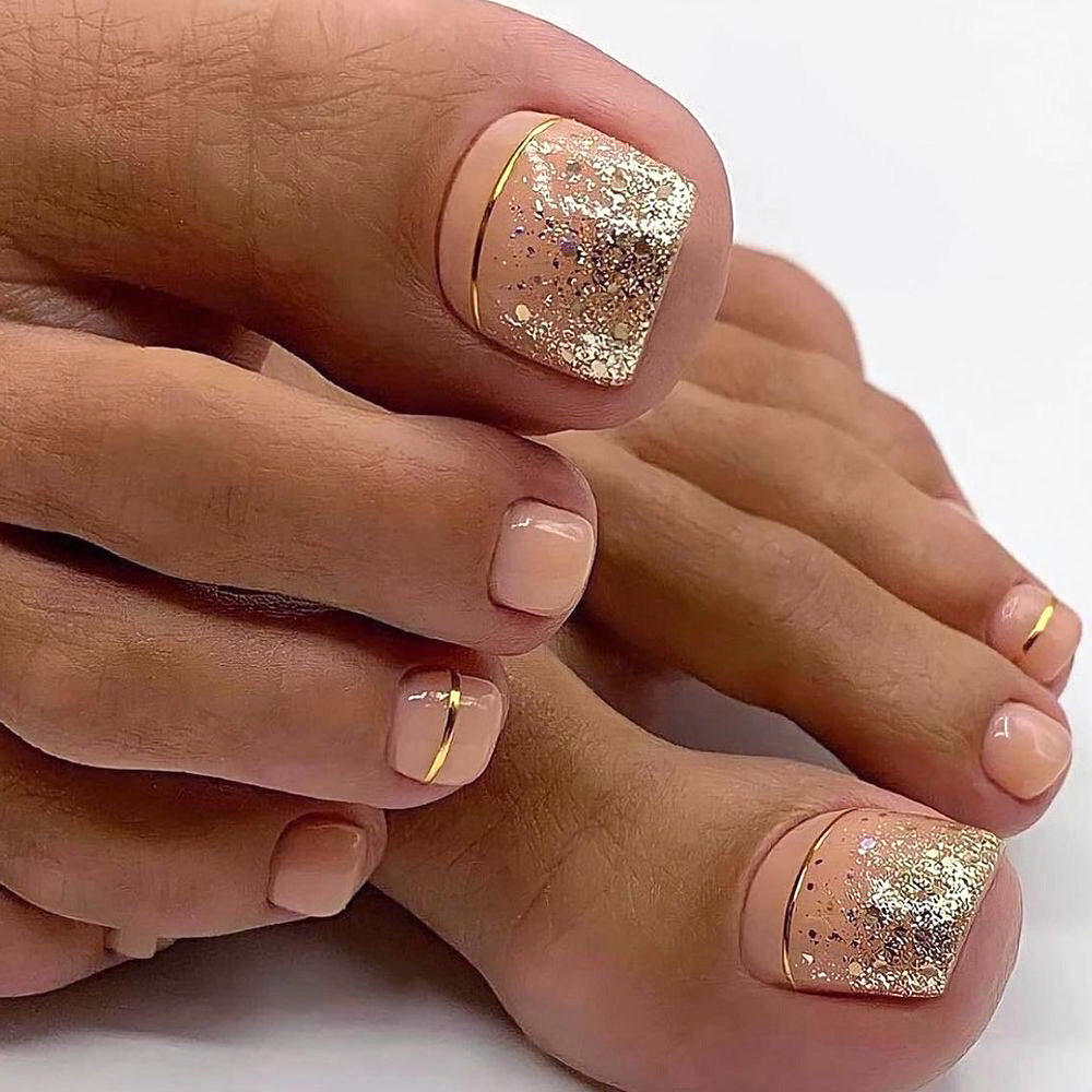 Elegant Artistic Nail Art with Glitter and Gold Accents Stornfield