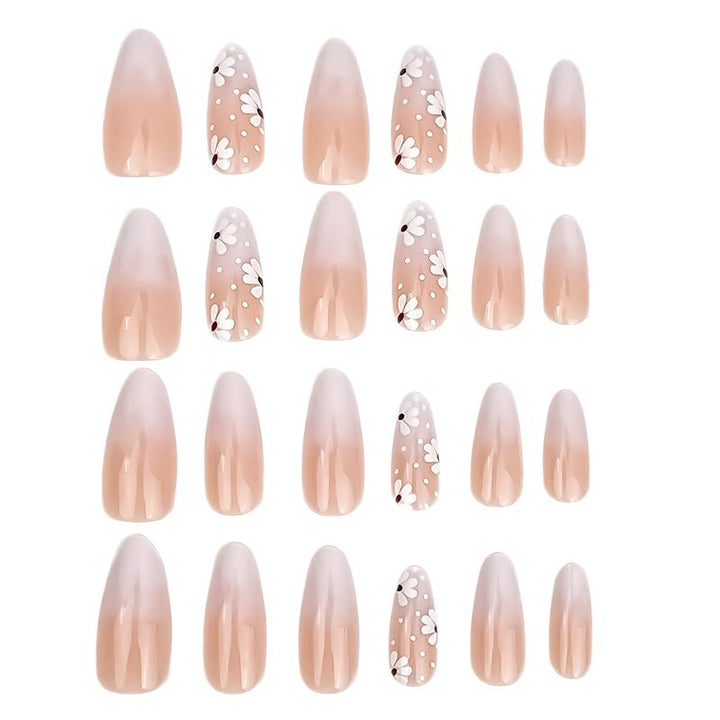 Festive Seasonal Nail Art Enhancements