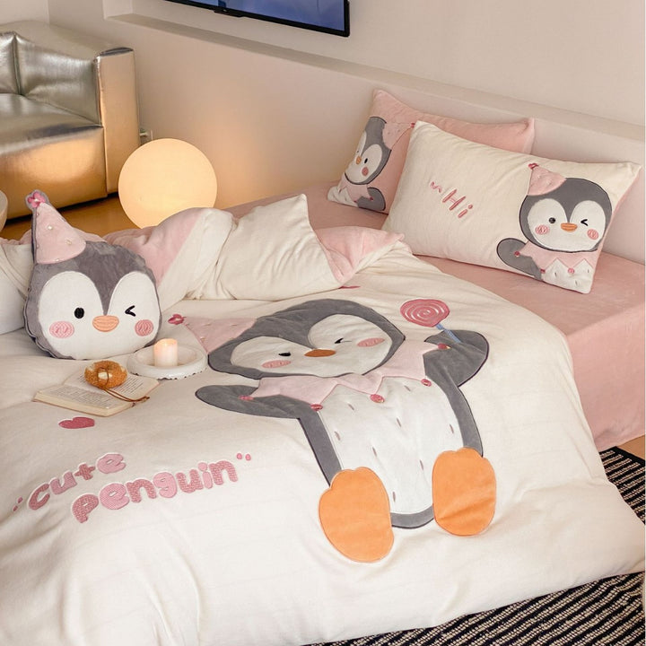 Cute Plush Appliqué Penguin Duvet Cover Set with Quilted Pillow Shams