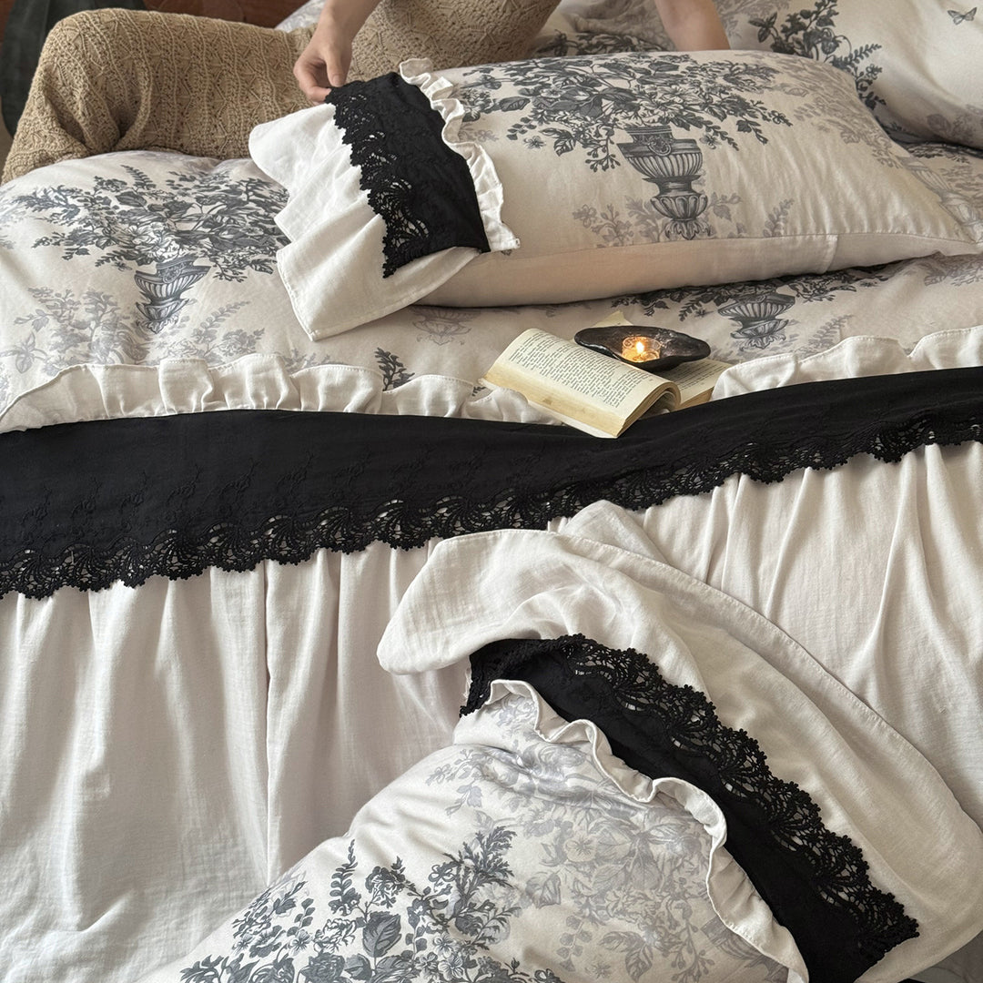 Toile-Print Ruffled Cotton-Linen Duvet Cover Set with Lace-Trim Bedskirt