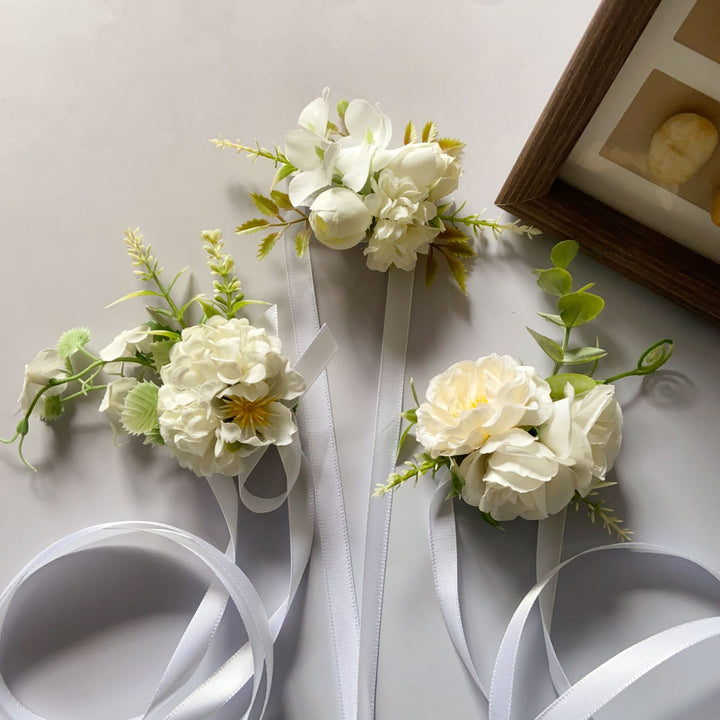 Elegant Floral Wrist Corsage