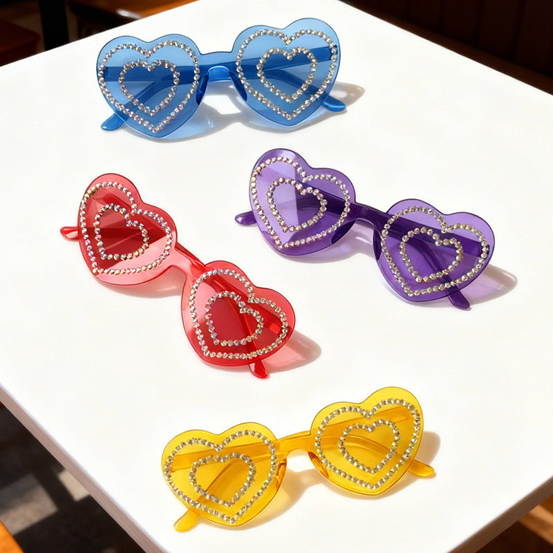Rhinestone-Embellished Heart-Shaped Sunglasses Stornfield 1787141238