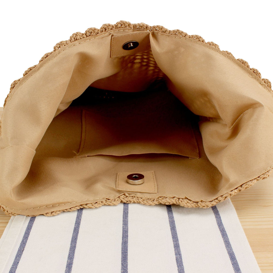 Fashionable shoulder bag with unique wooden handles Stornfield