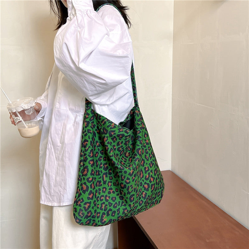 Stylish Animal Print Shoulder Bag