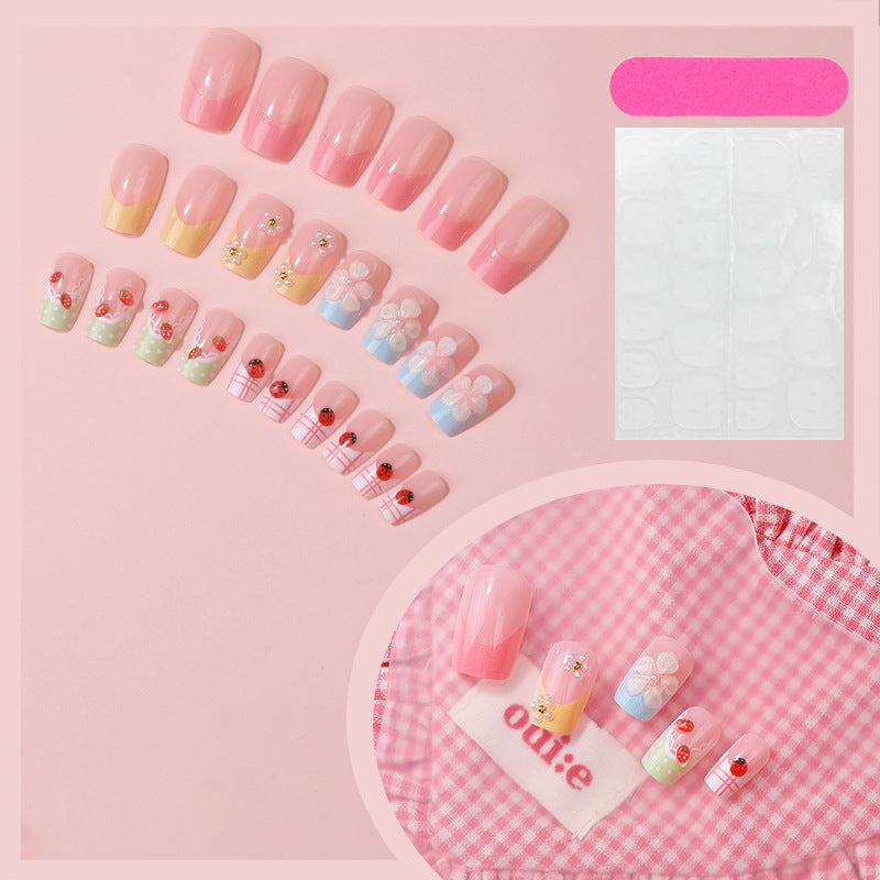Floral Press-On Nail Art Set Stornfield