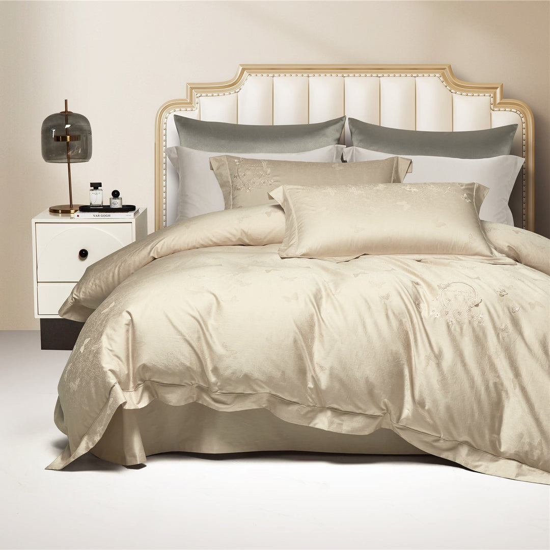 Satin-Jacquard Duvet Cover Set with Subtle Butterfly Jacquard and Pillow Shams