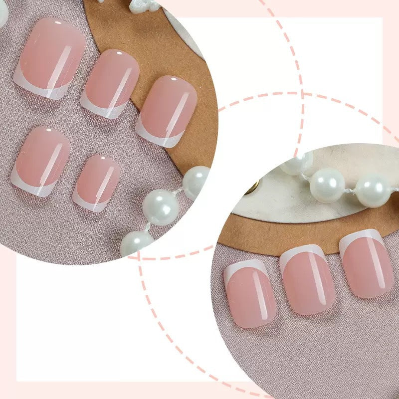 Artificial nail set with elegant French design Stornfield