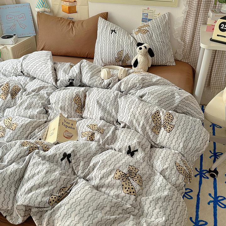 Floral Patterned Quilted Duvet Cover