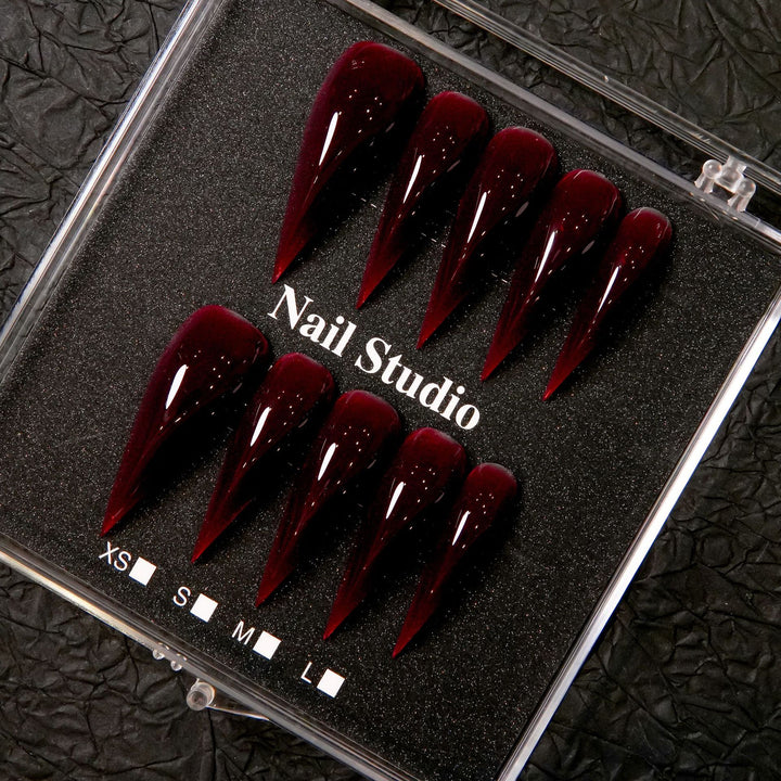 Elegant Stiletto Press-On Nails Set
