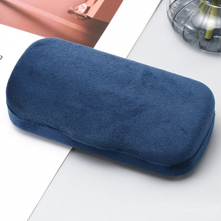 Sunglasses case made of velvet Stornfield