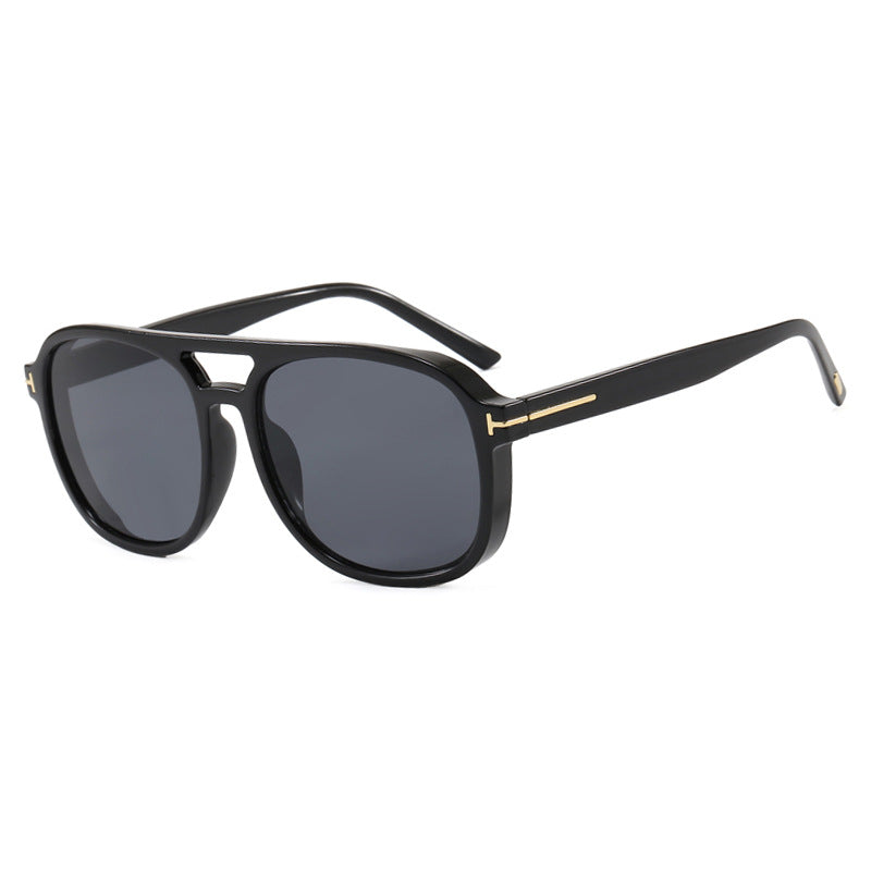 Women's square sunglasses with luxurious plastic frame and mirrored lenses Stornfield