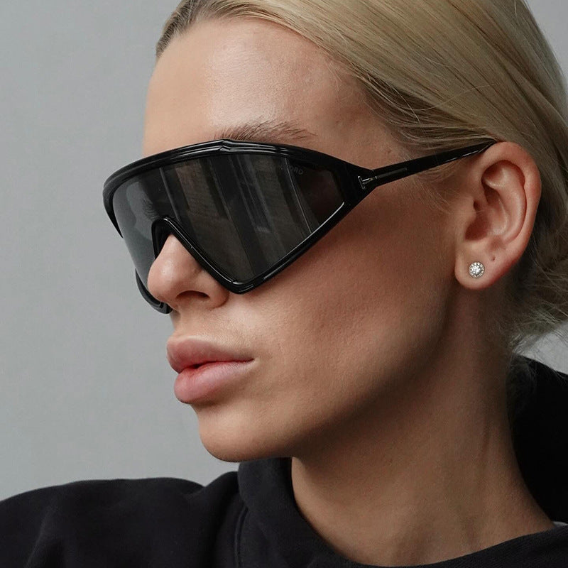 Ladies sport sunglasses with aerodynamic design and UV protection Stornfield