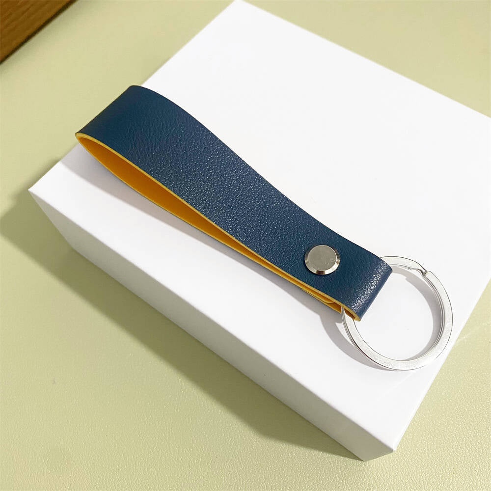 Premium Leather Keychain Holder Stornfield