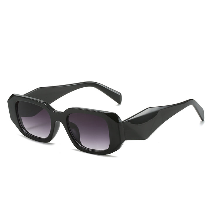 Women extravagant sunglasses in modern tortoise style Stornfield