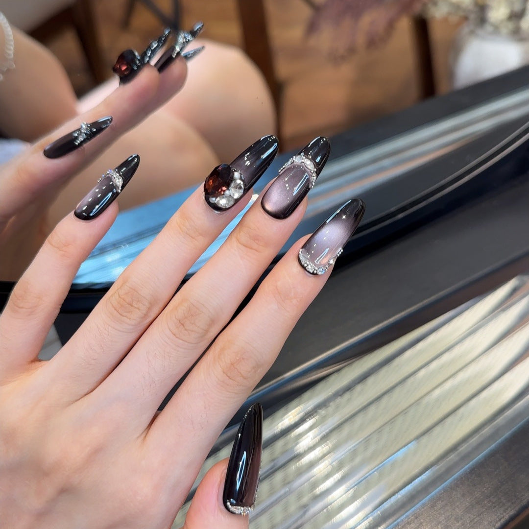 Glamorous Press-On Nail Art Set with Rhinestones Stornfield