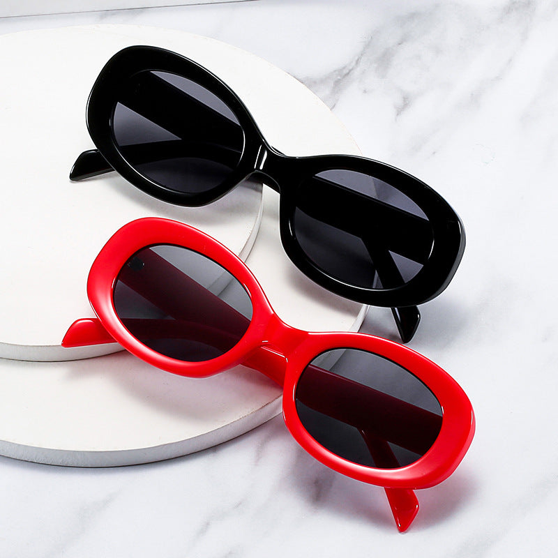 Vintage-Style Oval Frame Sunglasses Stornfield