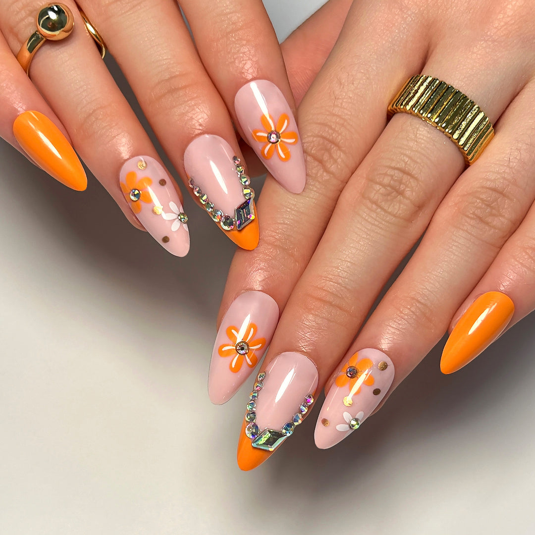 Creative Art Nails Stornfield
