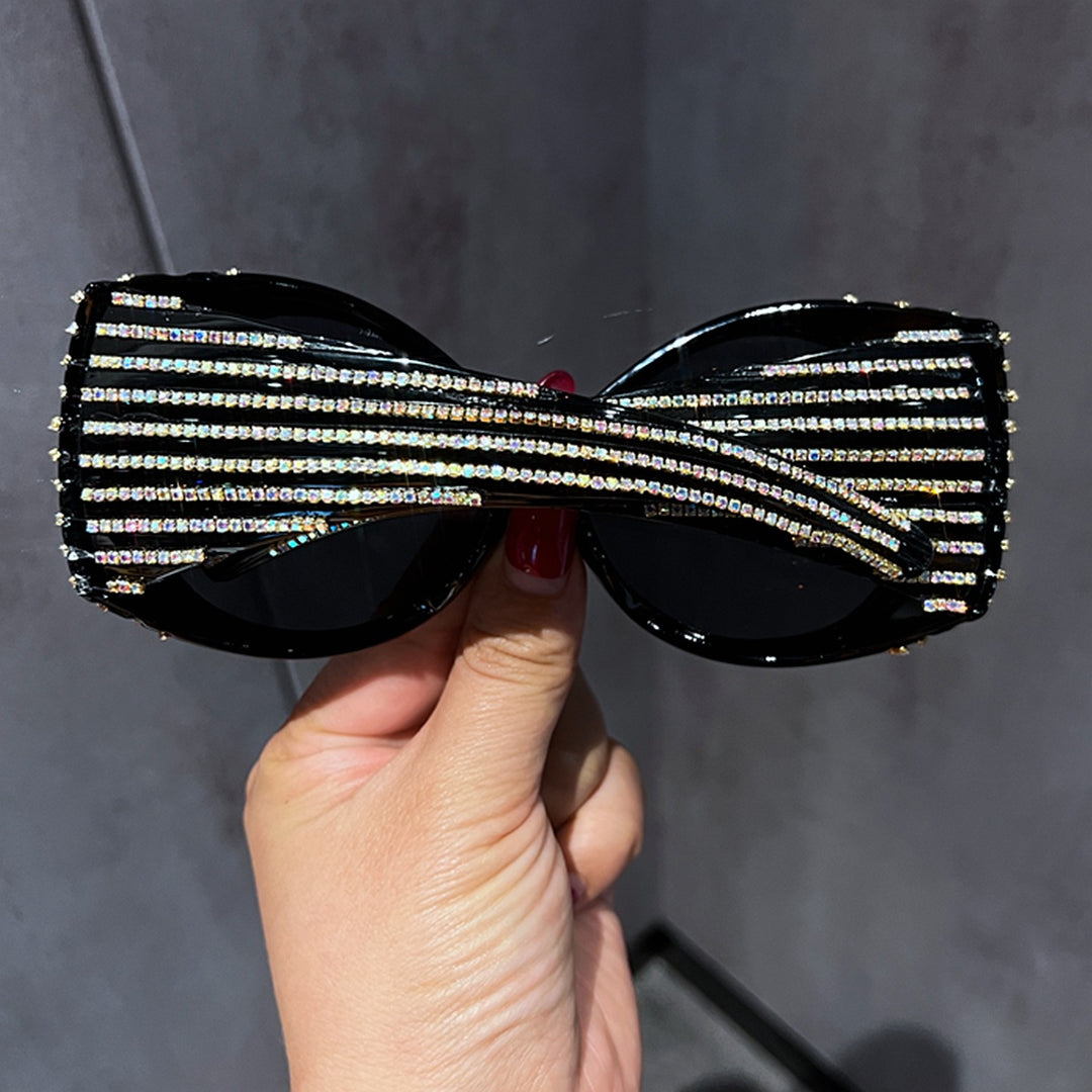 Ladies Glamorous Sunglasses with Sparkling Crystal Decorations Stornfield