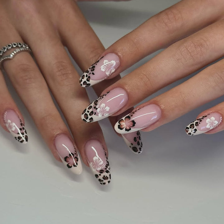 Artistic Press-On Nail Set with Floral and Leopard Design Stornfield