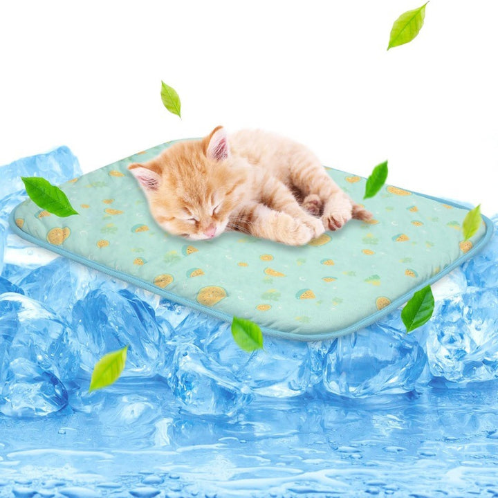 Unisex nan self-cooling pet cooling mat with pressure-activated gel core and non-slip bottom Stornfield