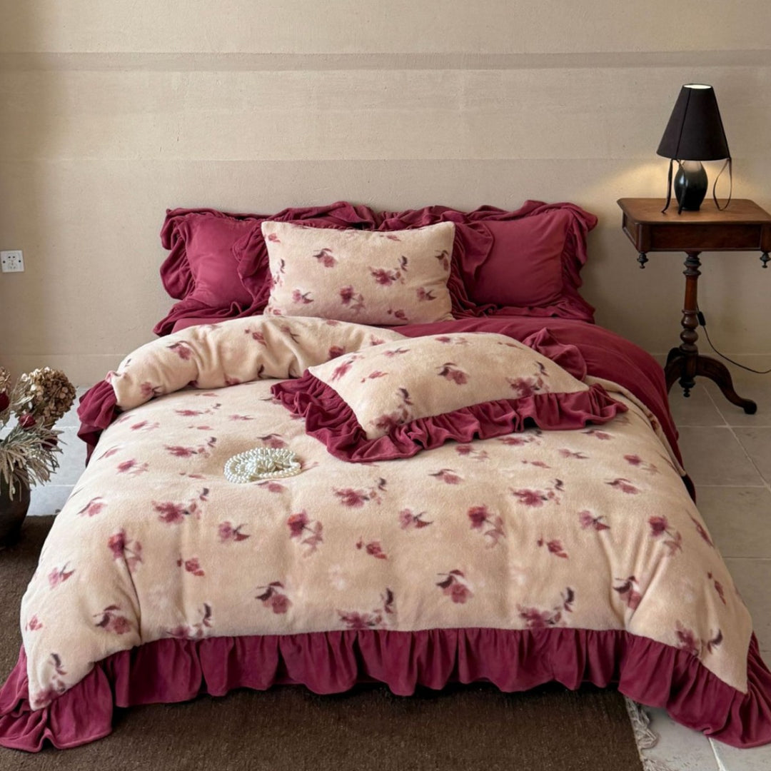 Plush Microfiber Brushed Fleece Comforter Set with Ruffled Velvet Trim