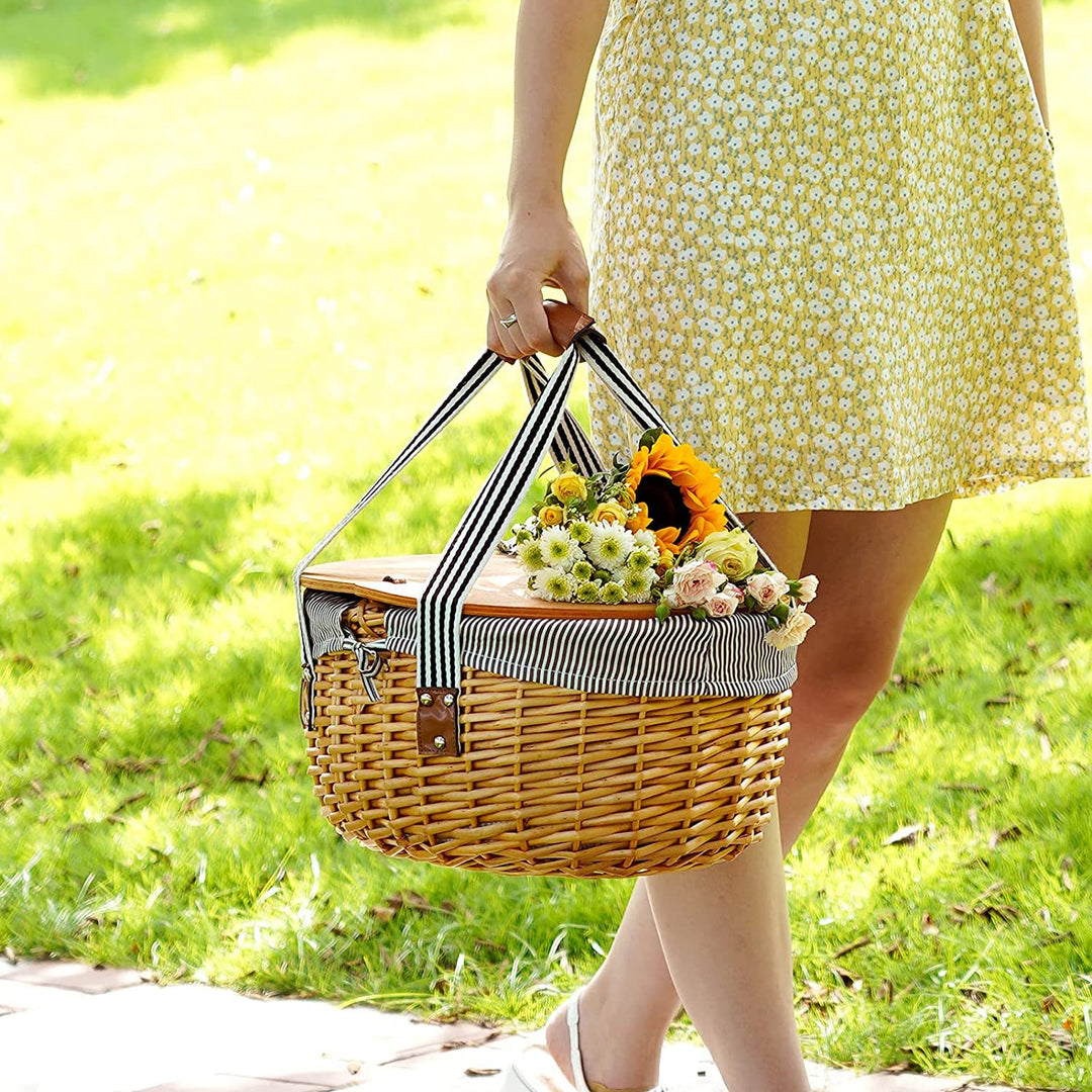 Gift item Picnic basket Stornfield