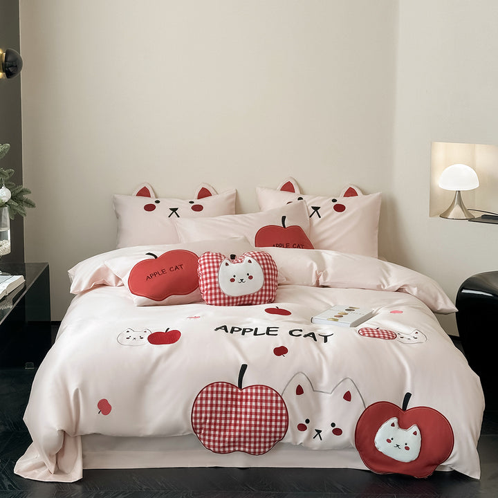 Children's bedding set with apple cat appliqués and quilted decorative pillowcase Stornfield