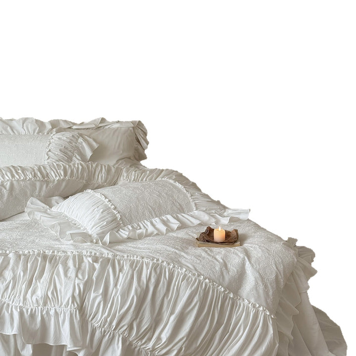Boho Cotton Eyelet Embroidered Ruffled Duvet Cover Set with Hidden Closure & Frilled Shams