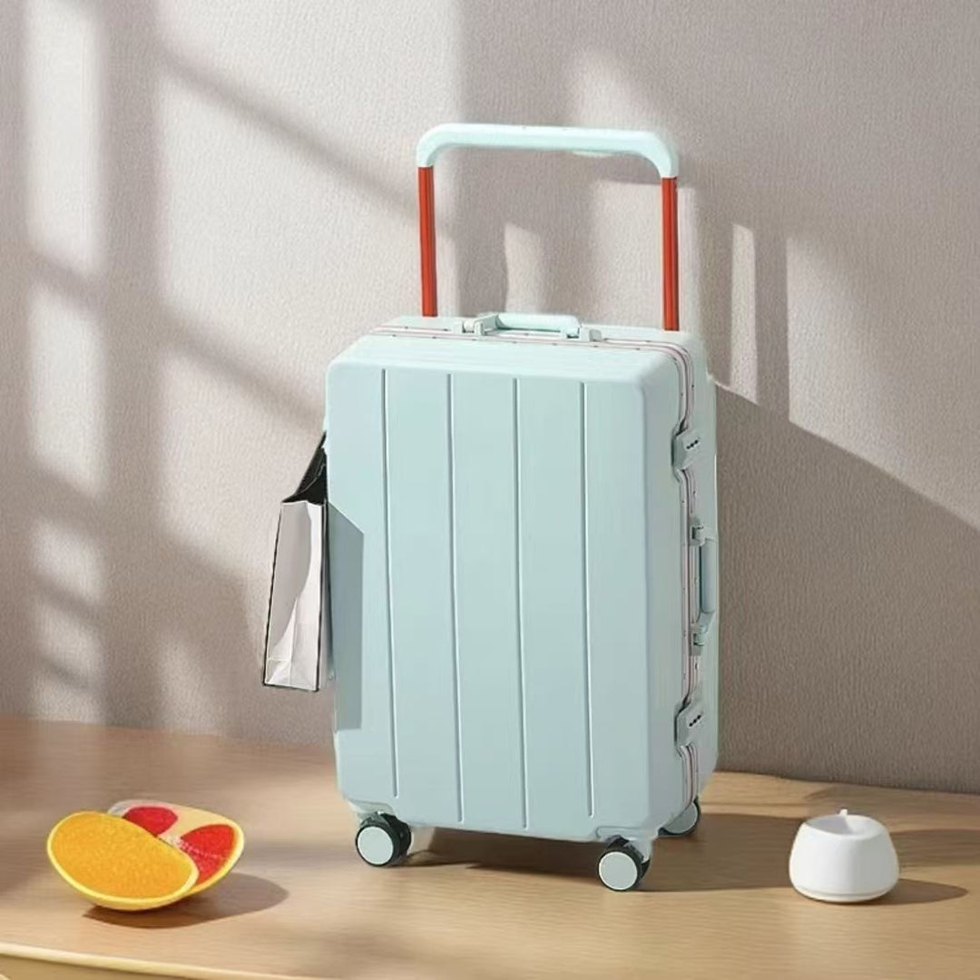Durable Lightweight Rolling Suitcase Stornfield