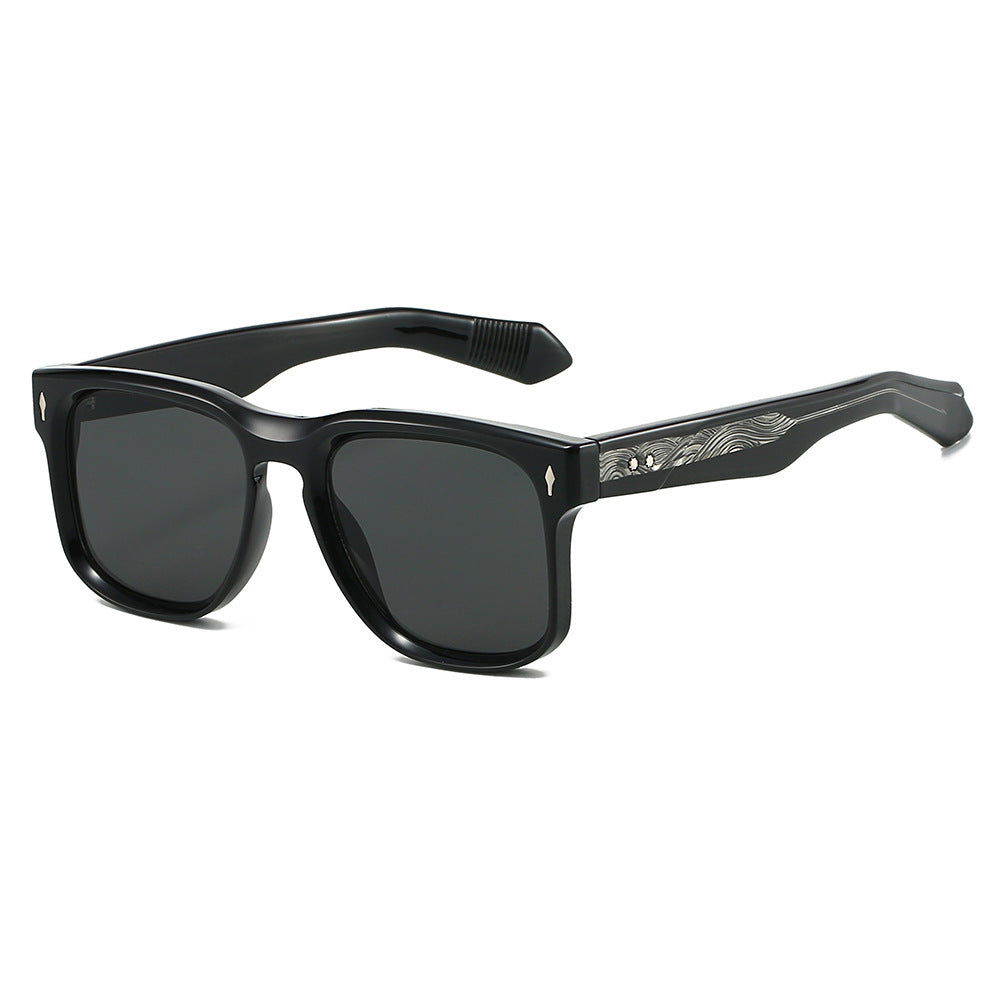Women's sunglasses in a robust, angular design with UV protection Stornfield