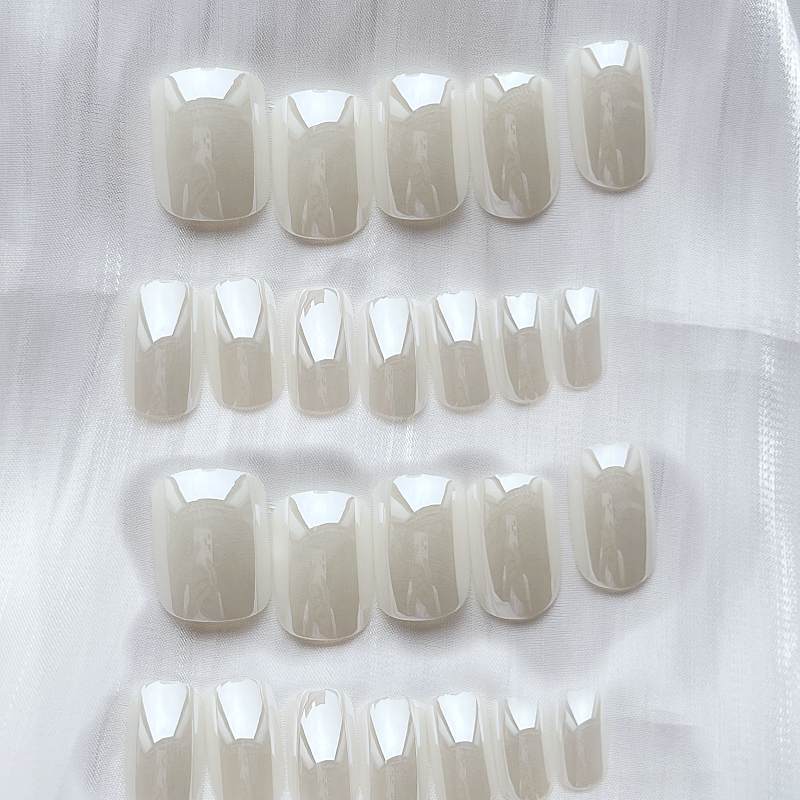 Premium Glossy Press-On Nail Art Set Stornfield