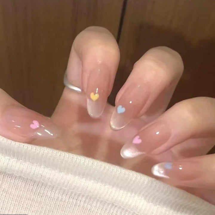 Stylish Heart-Accented Press-On Nail Set Stornfield