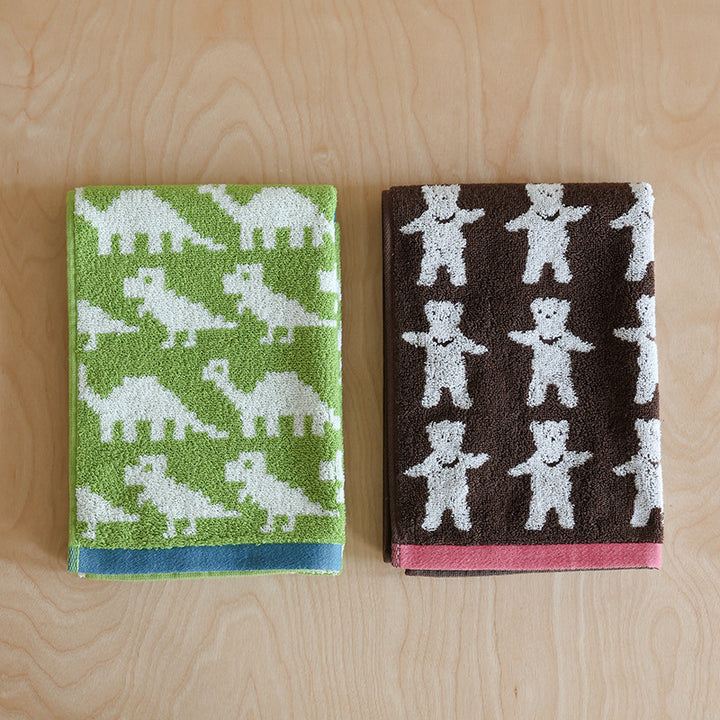 Soft terry towel with horse jacquard pattern