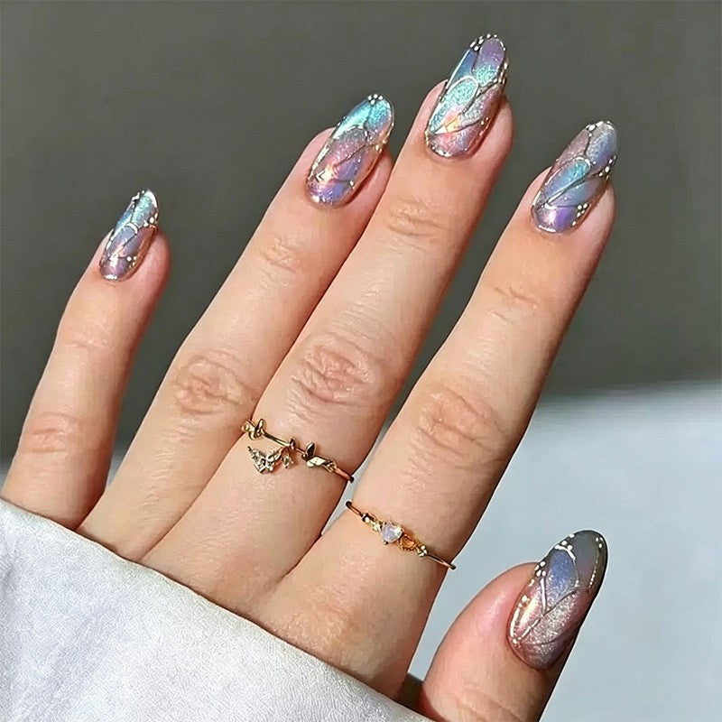 Artistic Nail Tips with Autumn Motifs Stornfield