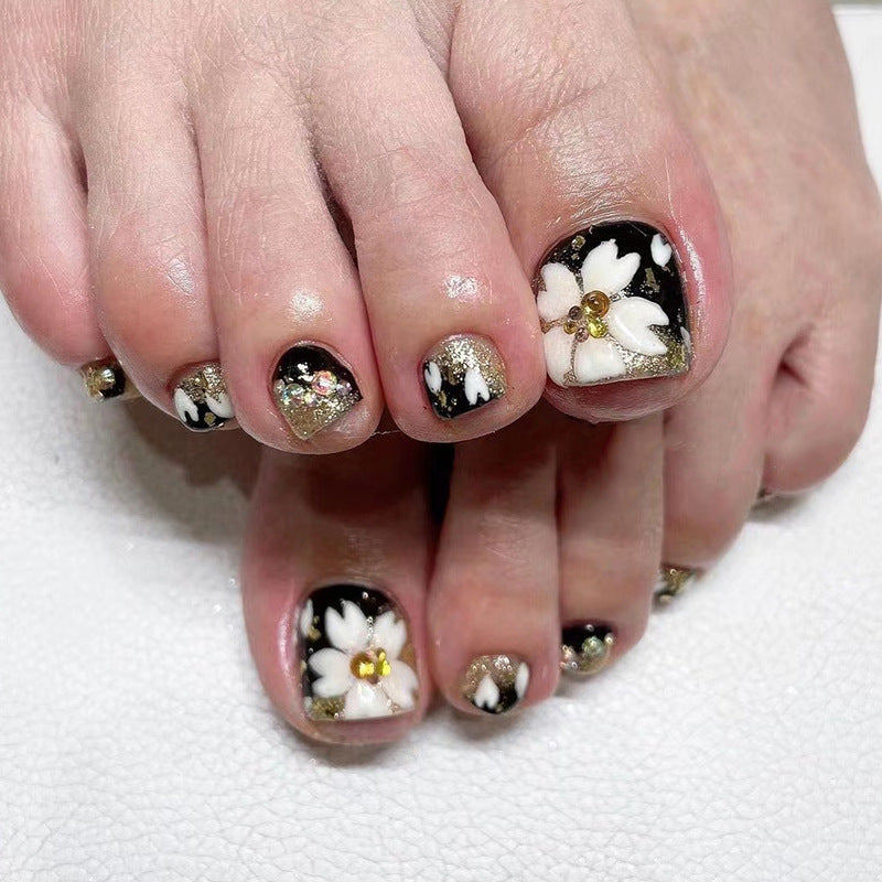 Artful toenails Stornfield
