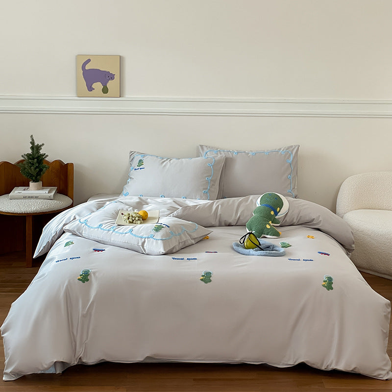 Embroidered Plush-Appliqué Cotton Sateen Duvet Cover Set with Cloud-Edge Shams