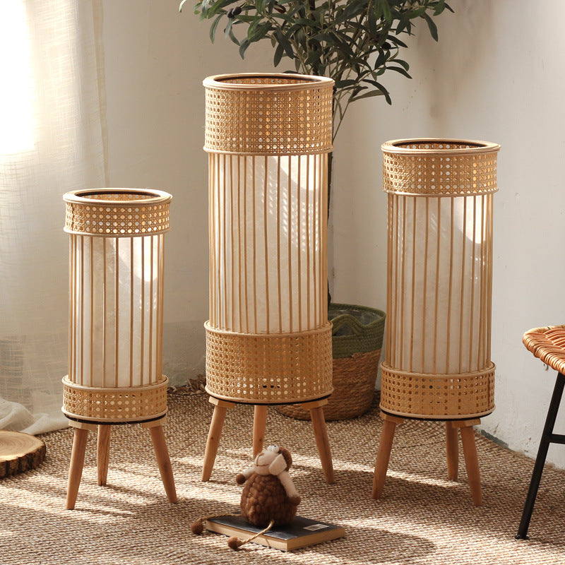Stylish floor lamp in modern design Stornfield