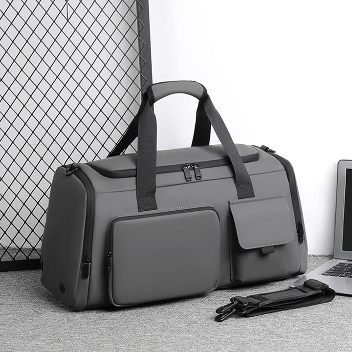 Sport and travel bag with diverse compartment solutions Stornfield