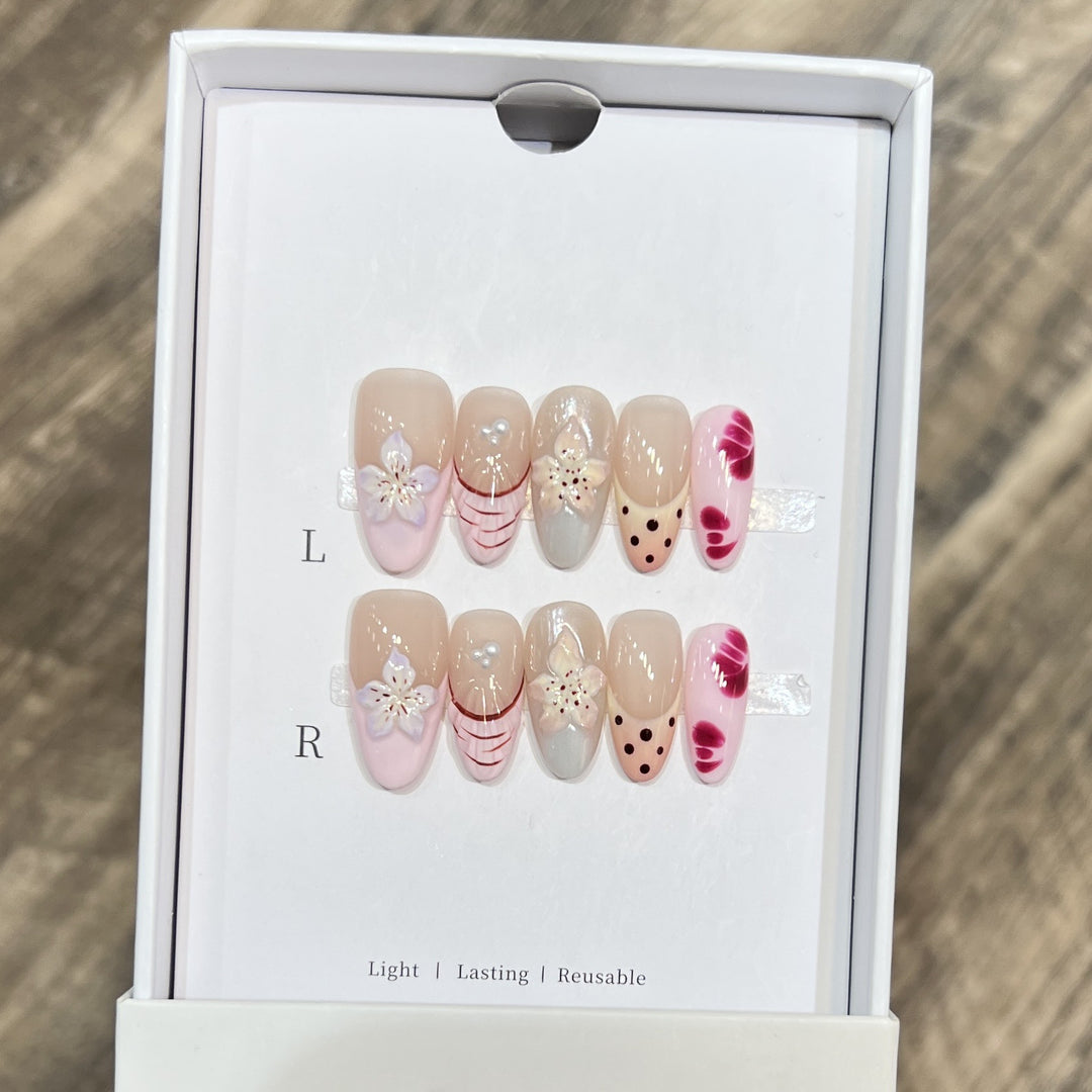 Floral and Polka Dot Press-On Nail Set Stornfield
