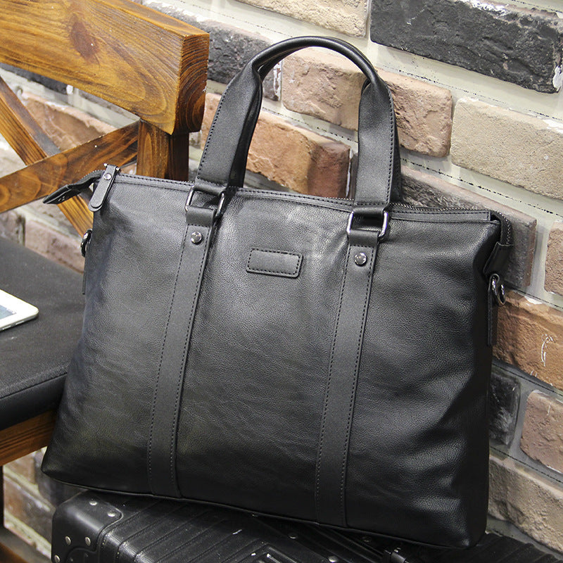 Elegant Tote Bag Made of High-Quality Leather Stornfield