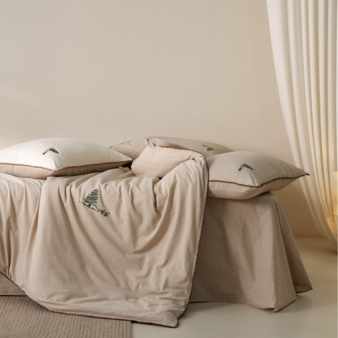Stonewashed Cotton Duvet Cover Set with Blanket-Stitch Edge and Mini Tree Embroidery