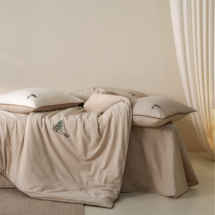 Stonewashed Cotton Duvet Cover Set with Blanket-Stitch Edge and Mini Tree Embroidery